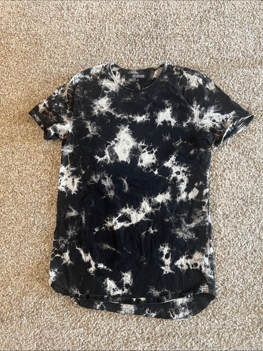Black & White Tie-Dye Short Sleeve Tee by Retro Brand